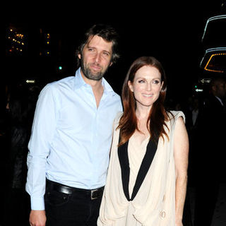 Julianne Moore, Bart Freundlich in "The Private Lives of Pippa Lee" New York Premiere - Arrivals