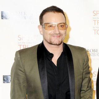 Bono in 2009 Robert F. Kennedy Center Ripple of Hope Awards Dinner - Arrivals