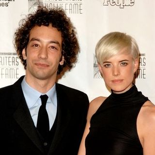 Albert Hammond Jr., Agyness Deyn in 2008 Songwriter Hall of Fame Awards Inductions - Arrivals