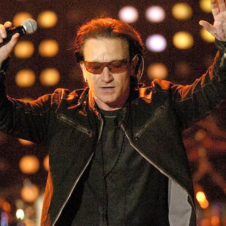 U2 Vertigo 2005 Concert Tour in San Diego