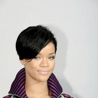 Rihanna in Paris Fashion Week Fall-Winter 2008-2009 - Chanel - Arrivals