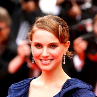 Natalie Portman in 2008 Cannes Film Festival - "Le Silence de Lorna" Premiere - Arrivals