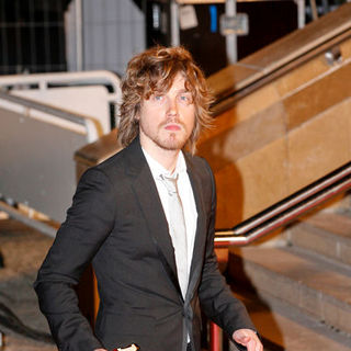 Julien Dore in NRJ Music Awards 2009 - Arrivals