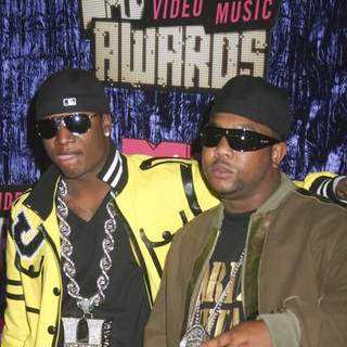 Yung Joc in 2007 MTV Video Music Awards - Red Carpet