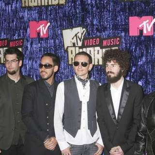 Linkin Park in 2007 MTV Video Music Awards - Red Carpet