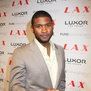 Usher in Usher Hosts an Evening at LAX Nightclub in Las Vegas - November 3, 2007