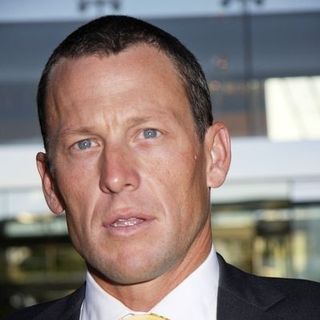 Lance Armstrong Visits Nevada Cancer Center Institute During LIVESTRONG Day in Las Vegas