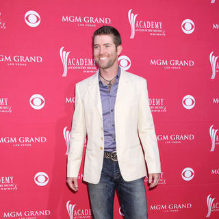 Josh Turner in 44th Annual Academy Of Country Music Awards - Arrivals