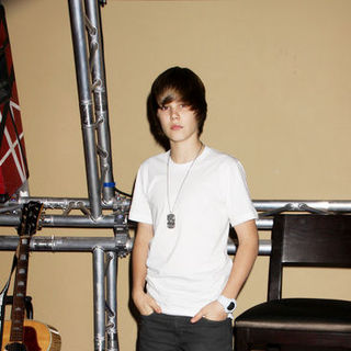 Justin Bieber in Justin Bieber Private Performance for KLUC Radio at the Hard Rock Cafe Las Vegas - October 24, 2009