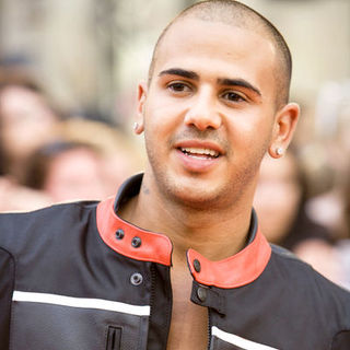 Danny Fernandes in 2009 MuchMusic Video Awards - Red Carpet Arrivals