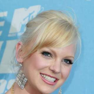 Anna Faris in 2006 MTV Movie Awards - Arrivals