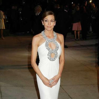 Diane Lane in 2004 Vanity Fair Oscar Party