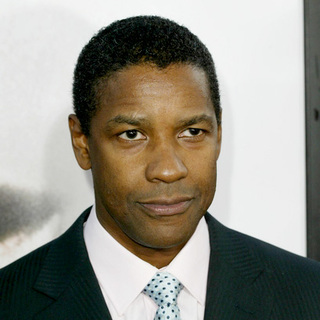 Denzel Washington in The Manchurian Candidate Los Angeles Premiere - Arrivals