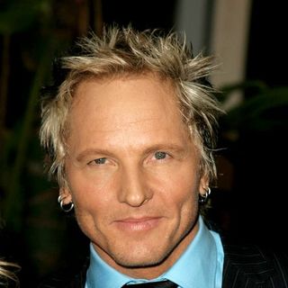 Matt Sorum in Clive Davis' 2005 Pre-GRAMMY Awards Party - Arrivals