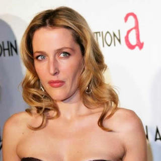 Gillian Anderson in 13th Annual Elton John Aids Foundation In Style Oscar Party