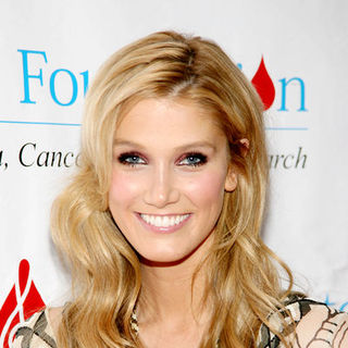 Delta Goodrem in 33rd Annual T.J. Martell Foundation for Leukemia, Cancer and Aids Research Awards Gala - Arrivals