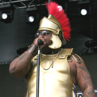 Gnarls Barkley in 2006 Virgin Mobile Festival