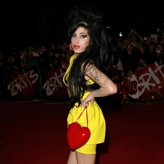 Amy Winehouse in 2007 Brit Awards - Arrivals