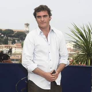 Joaquin Phoenix in 2007 Cannes Film Festival - We Own The Night - Photocall