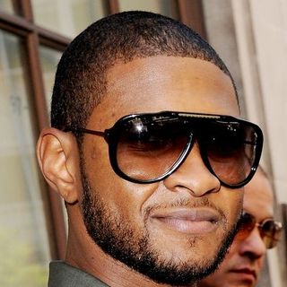 Usher Departing the Jo Whiley Show at BBC Radio 1 in London on May 8, 2008