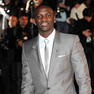 Akon in NRJ Music Awards 2009 - Arrivals