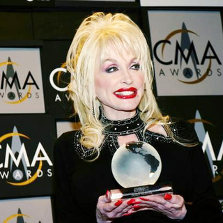 Dolly Parton in 38th Annual Country Music Awards Press Room