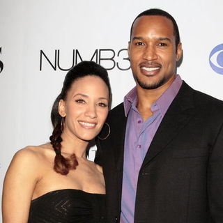 Sophina Brown, Henry Simmons in "Numb3rs" 100th Episode Bash - Arrivals