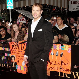 Kellan Lutz in "The Twilight Saga's New Moon" Los Angeles Premiere- Arrivals