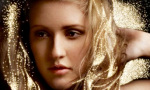 Ellie Goulding lands No. 1 in album chart with 'Lights'.