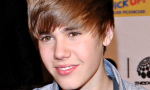 Justin Bieber's 2 consecutive performances in 'The View'.