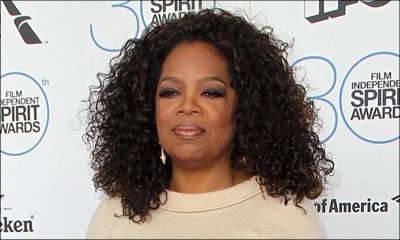 Oprah Winfrey Auctions Off Belongings From Chicago Apartment