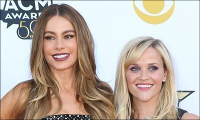 Video: Reese Witherspoon and Sofia Vergara Lip Sync Taylor Swift and Miley Cyrus' Hits