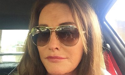 Caitlyn Jenner Posts Her First Selfie