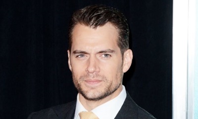 Henry Cavill Desperate to Look Like Superman When He's Naked
