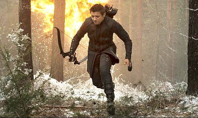 Jeremy Renner Reveals What Side Hawkeye Is on in 'Captain America: Civil War'