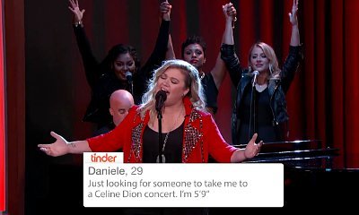 Video: Kelly Clarkson Sings Tinder Profiles on 'Jimmy Kimmel'