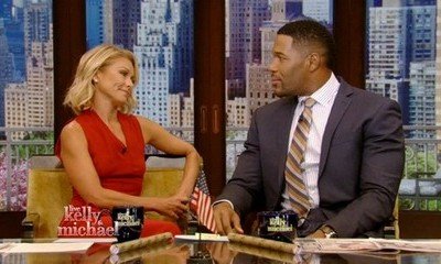 Kelly Ripa Addresses Michael Strahan Drama During Teary Return to 'Live!' Show