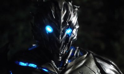 'The Flash' 3.20 Promo: Savitar Will Be Unmasked in 'I Know Who You Are'