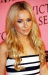 Hayden Panettiere Selling Her Wardrobe Online to Raise Money for Save the Whales Again Campaign
