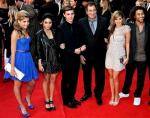 Fans Frenzy Highlights 'High School Musical 3: Senior Year' U.K. Premiere