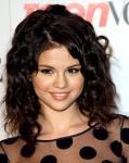 Selena Gomez Thinks Zac Efron's Hair Style 'So Attractive'