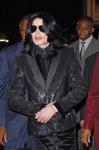 Michael Jackson Urged by Simon Cowell to Perform in 'American Idol'