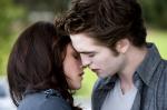 'New Moon' Welcomes Official First Trailer