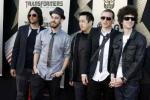 Linkin Park Sing 'New Divide' at 'Transformers 2' Premiere