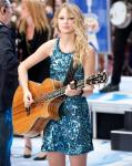 Taylor Swift Would Love to Duet With John Mayer