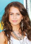 Miley Cyrus Photographed Kissing Liam Hemsworth Off Screen