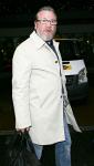 Hardly Getting New Job, Ray Winstone Will Take a Break From Acting