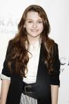 Abigail Breslin Slices Her Hand in Broadway Debut
