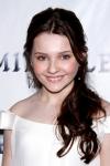 Abigail Breslin's Broadway Show Scrapped Following Lukewarm Acceptance
