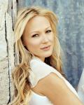 Jewel Debuts Music Video for Single 'Satisfied'